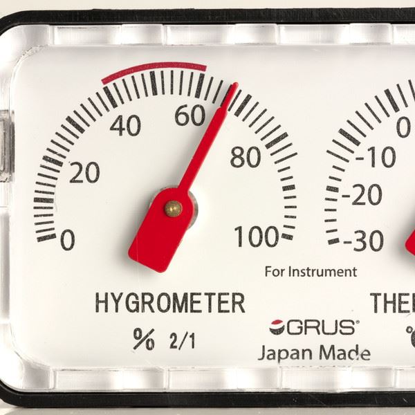 GRUS（グルス） 日本製 精密温湿度計 楽器用