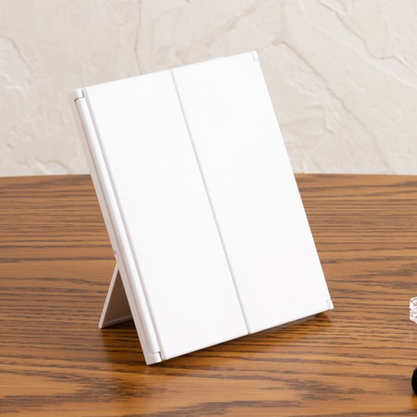 ビューティーミラー(ホワイト/白) LED/ライト付/三面鏡/スリム/卓上ミラー/メイク/化粧/電池式/折りたたみ/光る/手鏡/コンパクト/完成品/NK-2720 [3]