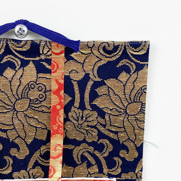 【アウトレット品】 仏壇用掛軸 60代 曹洞宗 釈迦如来 御本尊 表装 蓮華金襴 sp-011-k038