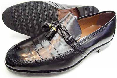 VENEZIANO カンガルー革 タッセルスリップオン ビジネスシューズ 黒 ワイズ3E（EEE）【メンズ・革靴・紳士靴・小さいサイズ（スモールサイズ）24cm（24.0cm）あり】