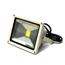20W LED投光器/防水・軽量コンパクトで屋内・室内で使用可能!20Wの消費電力で1800ルーメン光量/200W相当の明るさ!新品/作業灯 看板灯 防犯灯 非常用ライト フラッドライト floodlight(3)