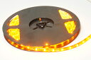 防水テープLED/イエロー yellow/ 5m/300連/3528SMD仕様/DC12V SMDチップ採用で最高の輝き!カット可能で様々な用途に使用可能!新品 外装 カスタム ドレスアップ ライトチューニング 車用 バイク用 パーツ strip led tape led