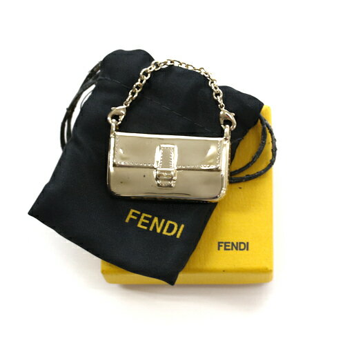 フェンディ FENDI キーホルダー チャーム メッキ マンマバケット モチーフ アクセサリー レディース ゴールド 美品 中古 mac06189のサムネイル