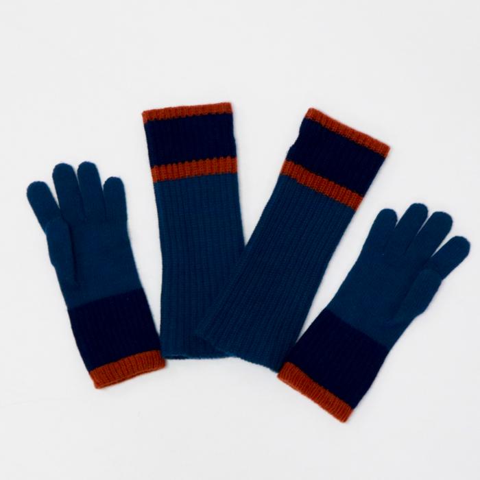 エルメス HERMES 手袋 ＆ アームカバー セリエ カシミヤ100＆ Mサイズ グローブ ファッショングッズ ギフト プレゼントレディース メンズ ブルー / オレンジ 美品 中古 maj01064のサムネイル