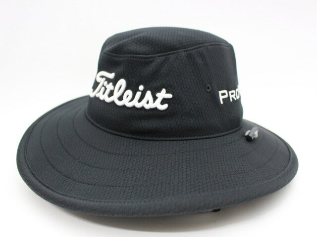 商品詳細 種別 キャップ メーカー タイトリスト 商品名 Tour Aussie Hat Black/White 定価 0 状態 新品 その他コメント 2025年継続 日本未発売USモデル！こちらはワンサイズで実測内径約61cmから紐で絞められます。つばの長さ：前方約9cm、横約8cm。素材：ポリエステル100％。TH24TAUS-01