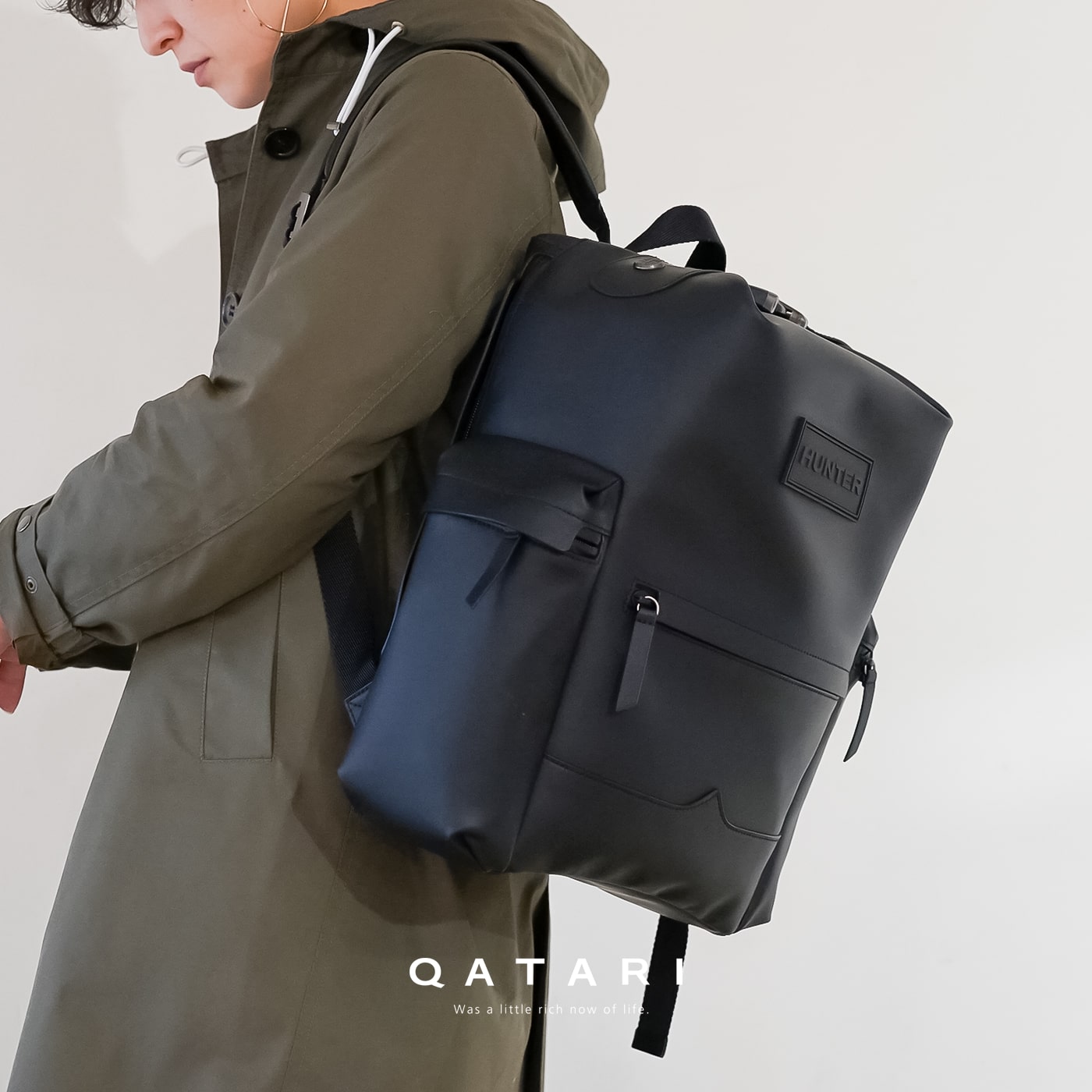 【8/24 1:59までSALE 30%OFF】ハンター リュック オリジナル トップクリップ バックパック ラバーコーティングレザー レインブーツHUNTER TOPCLIP BACKPACK RUB LTH UBB2022LRS BLK ★のサムネイル