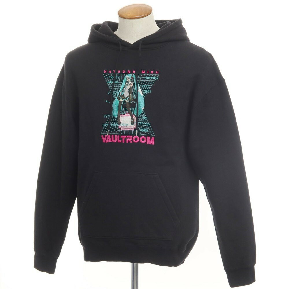 【中古】ボルトルーム vaultroom × 初音ミク プルオーバー スウェット パーカー ブラック【サイズM】【BLK】【A/W】【状態ランクB】【ユニセックス】【768898】[DPD]