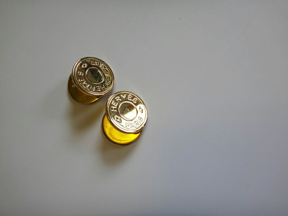 【最大3万円OFFクーポン対象!〜11/27】美品 HERMES エルメス セリエ カフスボタン メンズ ゴールド金具 本物 中古 h1001147
