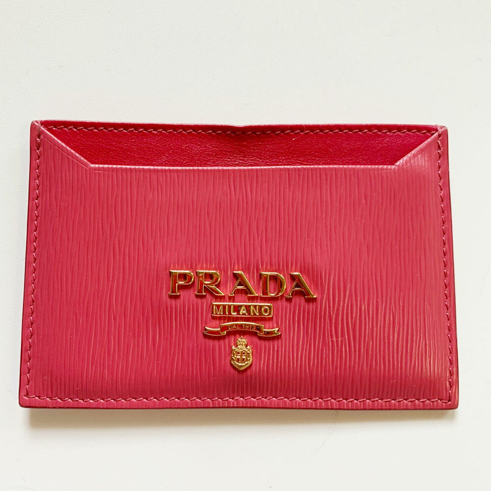 PRADA プラダ カードケース 名刺ケース レディース ピンク色 シンプル ブランド 定番 人気 レザ t-002 t16-3319