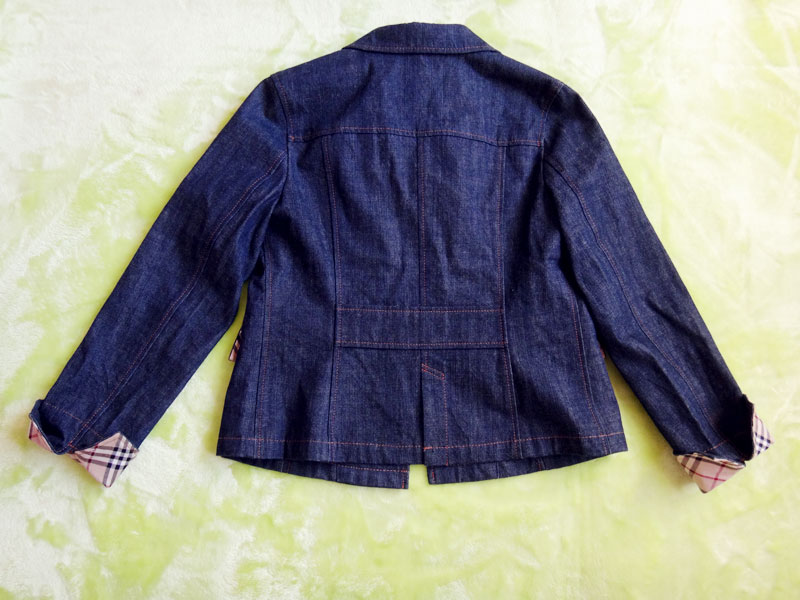 美品 バーバリー ジャケット Burberry バーバリーレディースジャケット 可愛い おしゃれ 綺麗 Sサイズ 150A 古着 auc-rayline-10012938 レイライン サンプル画像2