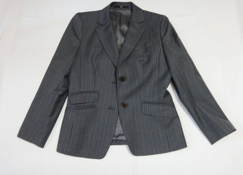 【最大3万円OFFクーポン配布中!〜4/10 1:59】DAKS ダックス レディース パンツスーツ グレー サイズ40 古着 【中古】t-003 00 y16-3728