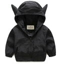 キッズ パーカー カジュアルアウター キッズファッション上衣 100〜135サイズ 新品未使用品 t-030△△w6685