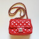 店長お勧め CHANEL シャネル ミニマトラッセ チェーンショルダーバッグ マトラッセ中古 エナメル ピンク系の赤 レディース 斜めかけ可能 かわいい 鞄 か...