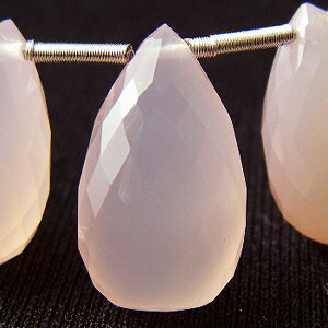 Genuine, Semi-Precious Stones - 【粒売り】ピンクカルセドニー・フラットドロップ14mm・1個【天然石ビーズ】【アクセサリー製作に】