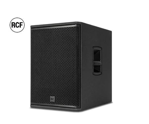 SUB705-AS&nbsp;MK3は、ライブサウンド向けのポータブル15"アクティブサブウーファーです。高品位なトランスデューサーとClass-Dアンプを搭載し、最大131&nbsp;dBの音圧と優れたヘッドルームを実現します。10"&nbsp;/&nbsp;12"&nbsp;スピーカーとの組み合わせに最適で、あらゆる用途において品質の高い音を提供します。リアパネルには、ボリューム、切替式クロスオーバー周波数、極性の調整機能が搭載されています。堅牢で耐久性の高い木製キャビネットには、傷に強いポリウレア塗装が施され、持ち運びや設置も容易です。多用途性と出力に優れたSUB705-AS&nbsp;MK3は、小～中規模の会場に最適なモデルです。 ■特長 ・1400&nbsp;W&nbsp;クラス&nbsp;D&nbsp;アンプ ・15"&nbsp;ウーファー，バスレフ構造 ・ステレオクロスオーバー ・選択可能なクロスオーバー周波数 ■仕様 ・周波数特性&nbsp;(-10&nbsp;dB)：40&nbsp;Hz&nbsp;-&nbsp;120&nbsp;Hz ・最大出力音圧&nbsp;@&nbsp;1m：131&nbsp;dB ・トータルパワー：1400&nbsp;W&nbsp;Peak，700&nbsp;W&nbsp;RMS ・LF：1×15''，3.0''&nbsp;v.c ・入力信号：バランス&nbsp;/&nbsp;アンバランス ・入力端子：XLR ・出力端子：XLR ・入力感度：-2&nbsp;dBu&nbsp;/&nbsp;+4&nbsp;dBu ・ハイパス周波数：110&nbsp;Hz ・ローパス周波数：80&nbsp;Hz ・電源端子：VDE ・ハンドル：両側面に1つずつ ・ポールマウント：M20 ・寸法&nbsp;(H&nbsp;×&nbsp;W&nbsp;×&nbsp;D)：598×420×590&nbsp;mm ・質量：30&nbsp;kg ※1台販売です。（ペア売りではありません） ※大型商品のため、国内輸入代理店より直送となります。