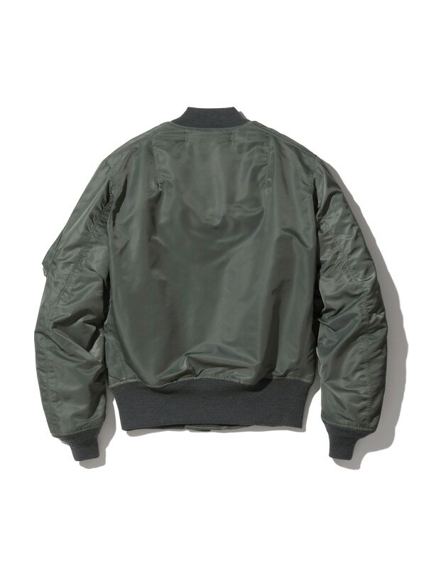 buzz-11-2.jpg?ex=500x666