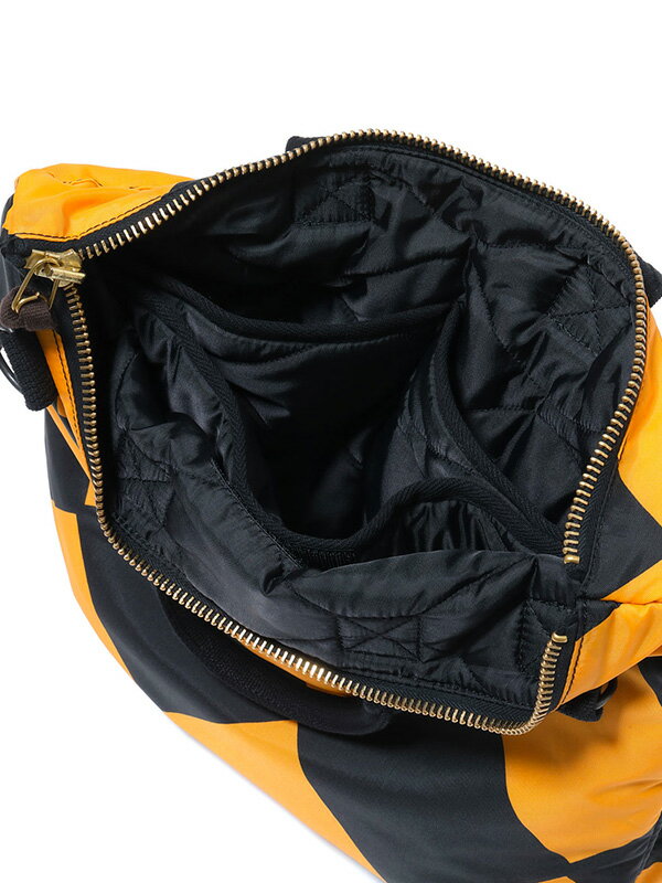 本革　ショルダーバッグ　(検:マッコイズ　エビス　バズリクソンズ　ルチザン) BUZZ RICKSON'S バズリクソンズ バッグ ショルダーバッグ トート