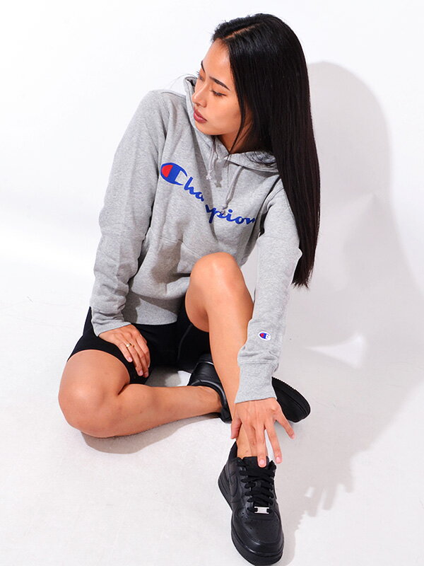 Champion チャンピオン パーカー レディース メンズ ユニセックス 無地 カジュアル スポーツ おしゃれ かわいい ブランド トップス Cロゴ スウェット スウェットシャツ プルパーカー 部屋着 ジム ダンス 日本規格 C3 Q102