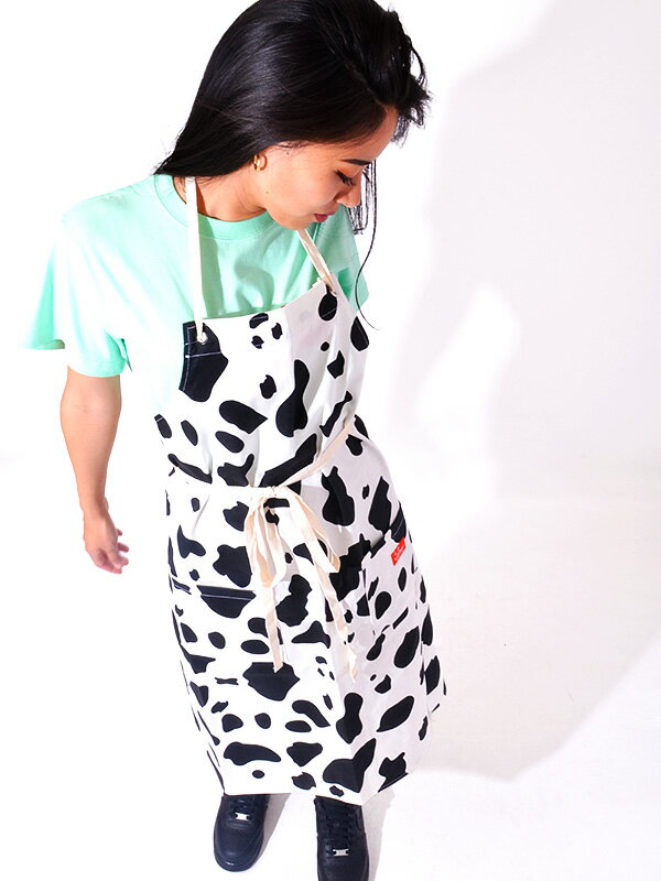 COOKMAN クックマン エプロン おしゃれ かわいい ブランド ロング レディース メンズ ユニセックス Long Apron COW 牛 カウ 柄 前掛け 料理 カフェ ショップエプロン アニマル柄 233-11974 父の日 ギフト プレゼント