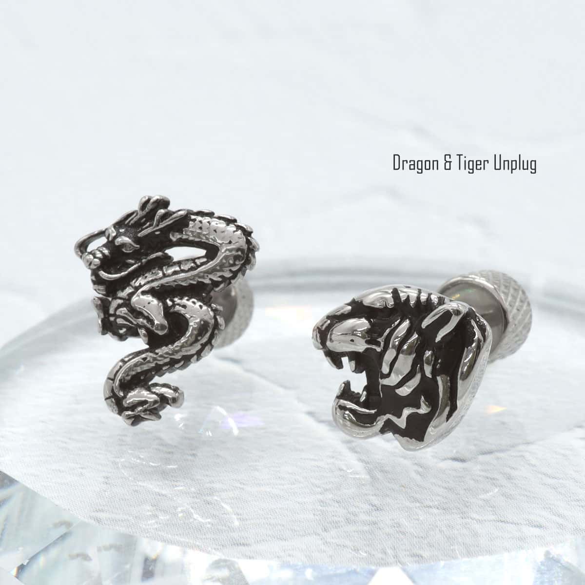 ボディピアス・軟骨ピアス ROQUEのボディピアス 16G 龍と虎 アンプラグ(1個売り)◆オマケ革命◆｜アングル2
