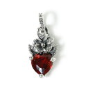 CI[_[yzyy_gzTiny Hibiscus Pendant w/ Heart CZ