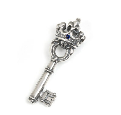 CI[_[yzyy_gzSMALL KEY CHARM W/1SAPPHIRE yROYAL ORDERz