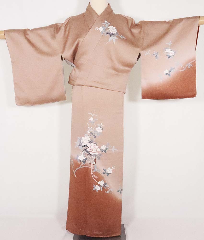 ＼ 特売品 ／ 訪問着 袷 正絹 オーク色 赤茶 花柄 身丈158cm 裄丈65cm Mサイズ ki26051 入学式 卒業式 結婚式 オールシーズン 未使用品 オールシーズンまとめ買い 在庫限り ギフト 激安 まとめ買い 在庫限り 当日発送 即納 最強翌日配送 送料込み