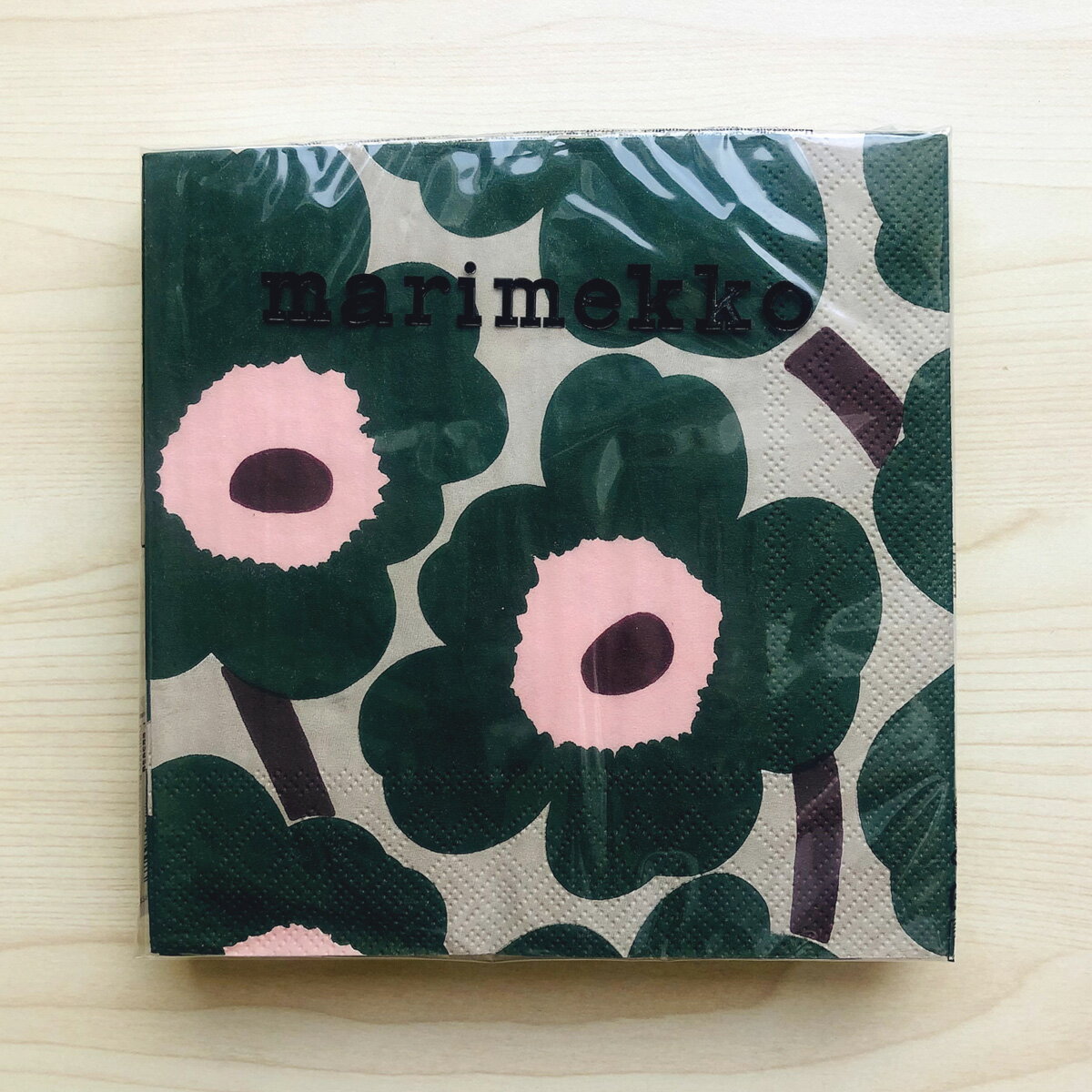 マリメッコ marimekko ペーパーナプキン 紙ナプキン ランチサイズ 20枚 552625 UNIKKO ウニッコ green rose ライトベージュ+グリーン系