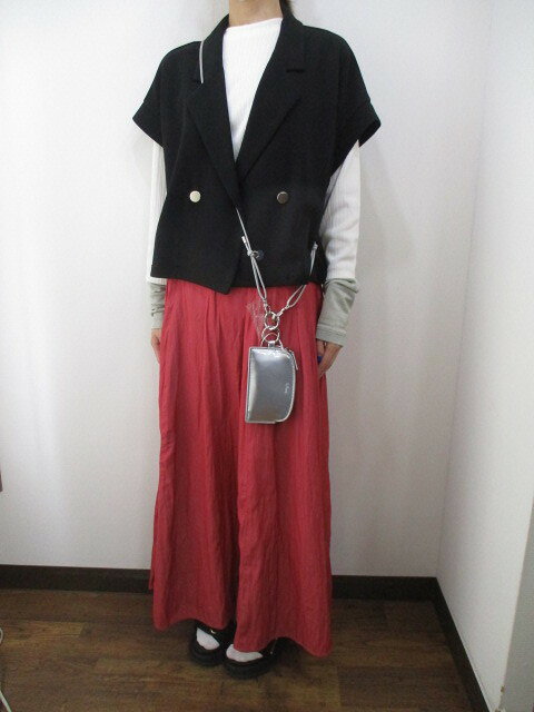 送料無料 Boutique Ordinary ブティックオーディナリー Fragment Case with Shoulder Strap ショルダー付きマルチケース BO25-136A レディース 合皮 本革ストラップ カード収納 キーケース対応 春夏新作 SILVER