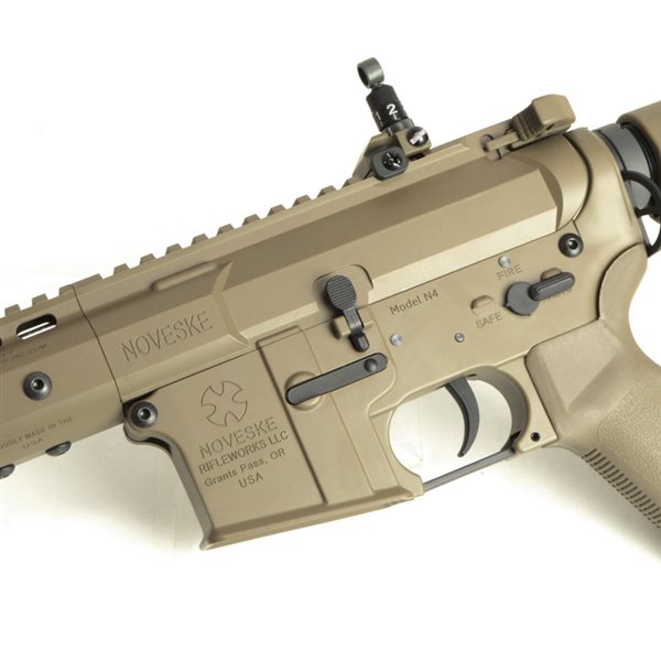 E&C 867E NOVESKE N4 DEVGRU 電子トリガー搭載 電動ガン デザートカラー