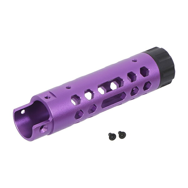 Action Army製ガスブローバック AAP01 アサシンに対応する アルミニウム合金製の軽量アウターバレルです。 バレル先端のネジカバーを外すと14mmネジのネジ切りがあり 対応のサイレンサーや各種アダプターを直接アウターバレルに装着可能です。 CNC切削加工にて製作されておりシャープな仕上がりとなっており、 外観のカスタムの際、ハンドガンのワンアクセントとしても非常にオススメです。 主要素材：アルミニウム合金等 対応：Action Army製ガスブローバック AAP01 アサシン ※取り付けエアガンのメーカーや個体差、相性などにより、 　取り付けには加工調整が必要となる場合もございます。