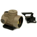 Trijicon MROドットサイトを再現した商品。 チューブタイプのドットサイトで、多くのエアガンにご活用いただけます。 ドットカラーはレッド。 マウントは20mmレール対応。 ローマウントとハイマウントの2種が付属しています。 （ローマウント使用時） 全長：約 6.7mm 全高：約 6cm 重量：約 145g （ハイマウント使用時） 全長：約 6.7mm 全高：約 7.8cm 重量：約 170g 使用電池：CR2032 ×1（電池は商品に付属しません）　