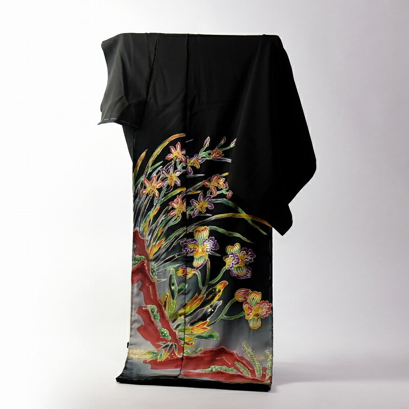 超逸品 黒留袖 手縫いお仕立てと五つ紋入れ付き 皆川月華 刺繡入り 身長163cm位まで、裄67.5cmまで フォーマル 礼装 送料込み