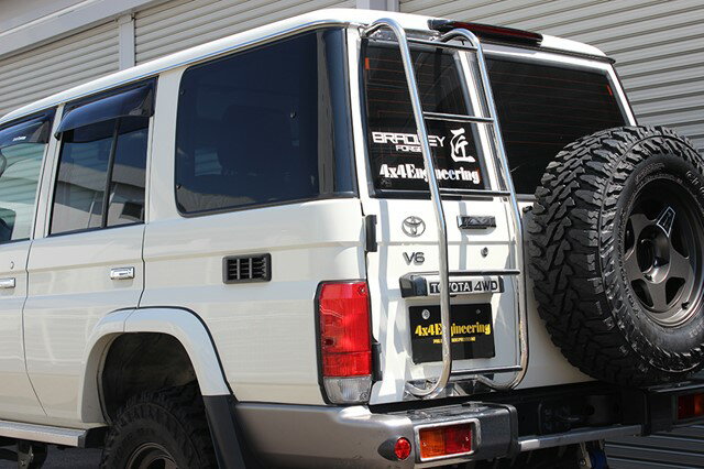 Rakuten - 4x4 リアラダー /ハンドバフ仕上げ ランドクルーザー70系 エンジニアリング 4×4 Engineering