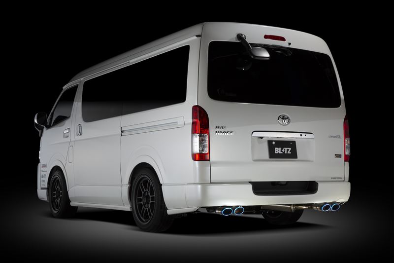 BLITZ NUR-SPEC カスタムエディション Quad TRH211K 2TR-FE ハイエースバン ワゴン トヨタ / マフラー 63555V ニュルスペック ブリッツ