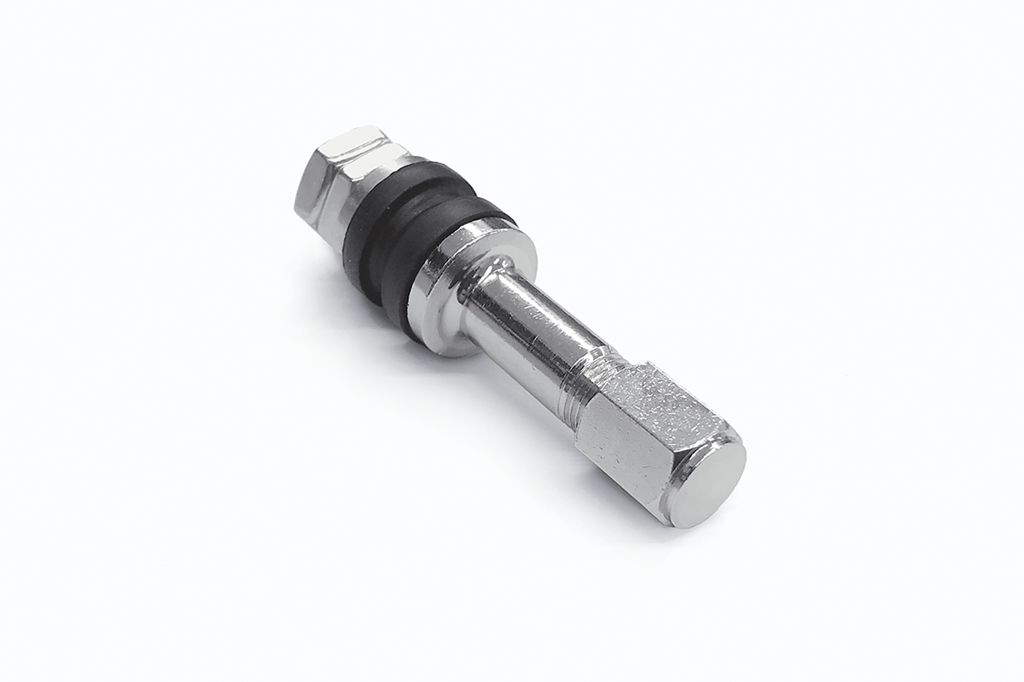 �����Х�� ADAMAS BL5��P.C.D��139.7mm���� �� ��D856901��/ AIR VALVE ADAMAS BL5 FOR HIACE