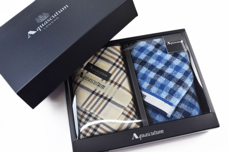 アクアスキュータム ハンカチ タオルハンカチ 2枚 セット メンズ ブランド Aquascutum 専用箱付 青 ブルー チェック 茶 ブラウン 男性 紳士 20代 30代 40代 50代 ギフト プレゼント ハンドタオ…