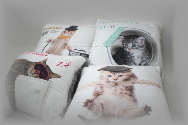 Other - ☆CATフェイクファー　クッション　猫　ネコ　ふわふわ、ふかふか　ピロー　枕　肌ざわり最高【RCP】
