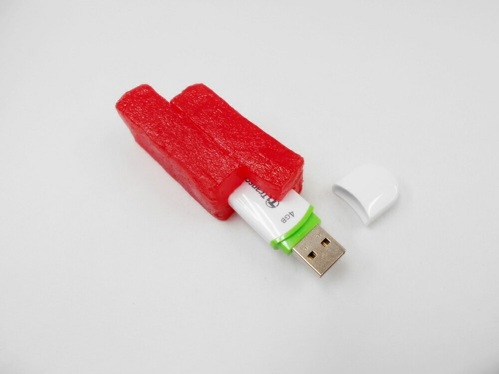 食品サンプル USBメモリー（8GB） 刺身 マグロ2貫