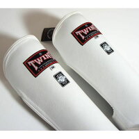 【楽天市場】新TWINS ツインズ 本革製キックボクシングレガース 踵止め無し 白 Mサイズ：シープウィング