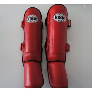 WINDY ウインディ 本皮製 キックボクシング レッグサポーター レッグガード 赤 Mサイズ