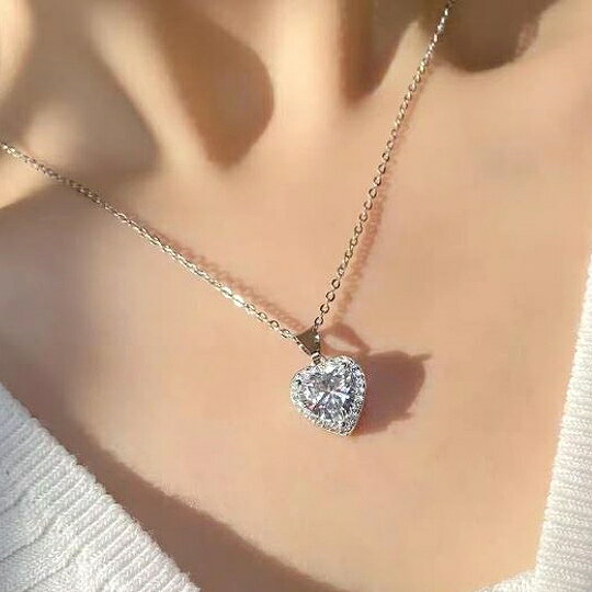 ネックレス キュービックジルコニア ハート レディース 可愛い かわいい シルバー ネックレス ペンダント チェーンは1cm単位で調整致します pt063