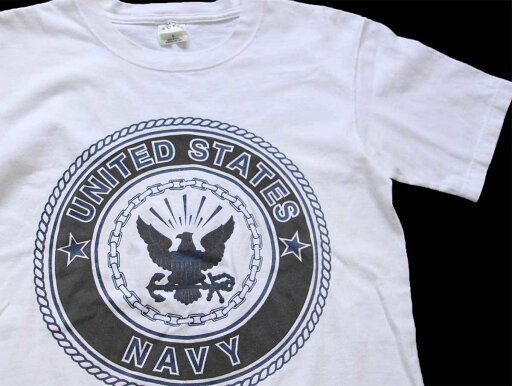 USA製 UNITED STATES NAVY ロゴ 両面リフレクタープリント コットンTシャツ 白 S【中古】 USA製 UNITED STATES NAVY ロゴ 両面リフレクタープリント コットンTシャツ 白 S【中古】