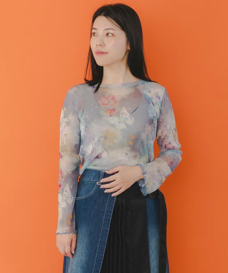 乐天商城 - 【10%OFF クーポン配布中】 is ScoLar イズスカラー 花蝶アート柄 ラメチュール ロングスリーブ Tシャツ 人気商品再入荷 レディース 春夏 長袖
