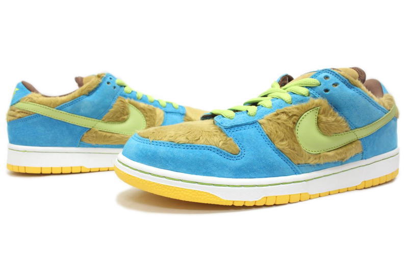 【送料無料】NIKE　DUNK LOW PREMIUM SB　MEDICOM TOY　3 BEARS PACK　BEBY BEAR　313170-731　ナイキ ダンク ロー プレミアム SB メディコムトイ 3ベアーズパック ベイビーベアー 【未使用品】【中古】