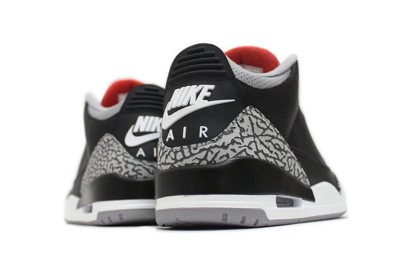 【送料無料】NIKE　AIR JORDAN 3 RETRO OG　BLACK CEMENT　854262-001　ナイキ エアジョーダン 3 レトロ ブラックセメント【未使用品】【中古】