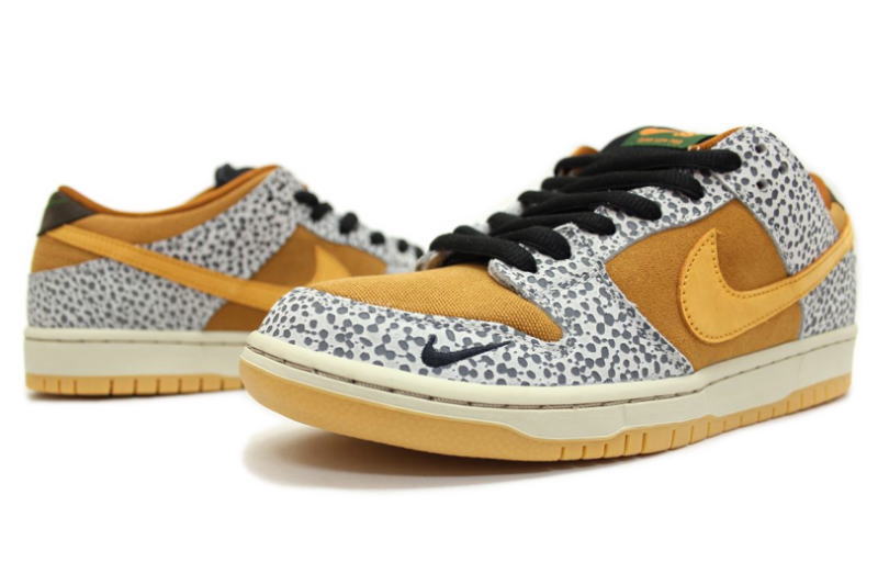 【送料無料】NIKE　SB DUNK LOW PRO ISO　SAFARI　CD2563-002　ナイキ ダンク ロー プロ SB サファリ【未使用品】【中古】