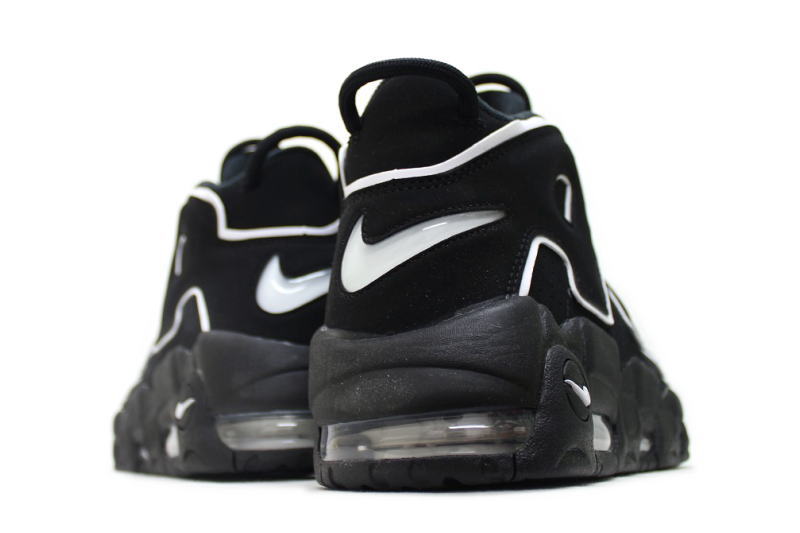 【送料無料】NIKE　AIR MORE UPTEMPO　BLACK WHITE　414962-002　ナイキ エア モア アップテンポ 黒×白 2016【未使用品】【中古】