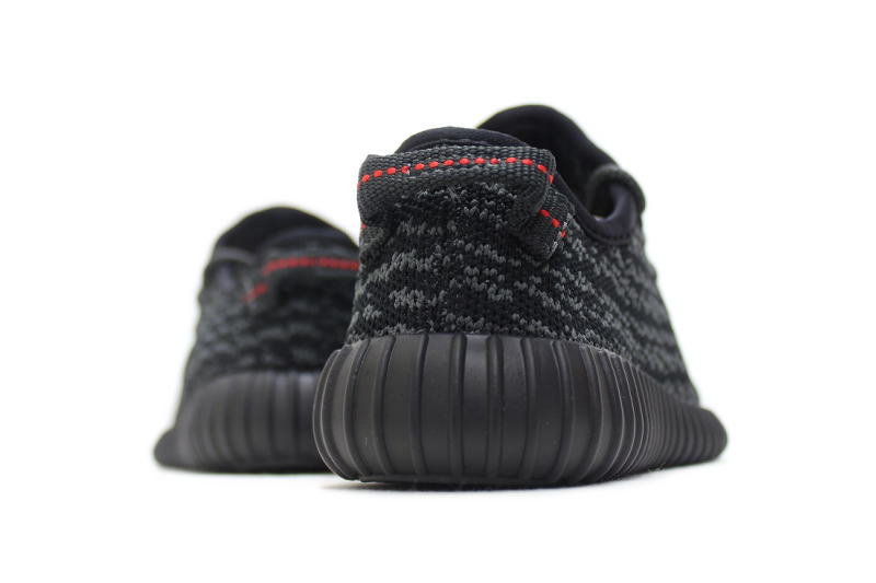 【送料無料】adidas　YEEZY BOOST 350 INFANT　PIRATE BLACK　BB5355　アディダス イージー ブースト 350 インファント　パイレーツブラック【未使用品】【中古】