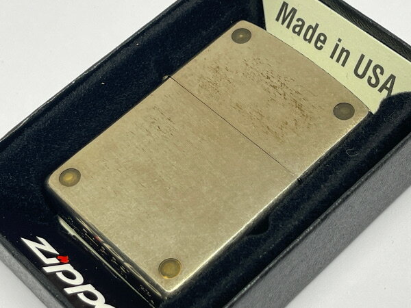 送料無料 ZIPPO[ジッポー]ヴィンテージスタイル スタッズ V・studs【楽ギフ_包装】